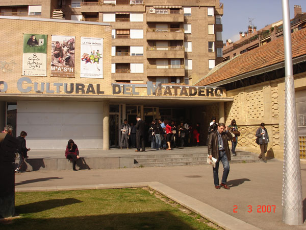 Façana del Centro Cultural del Matadero, on s'impartien les xerrades