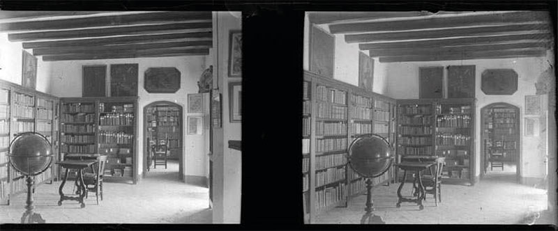 Biblioteca del Castell Monestir de Sant Miquel d'Escornalbou (1921). Font: Arxiu Nacional de Catalunya. ANC1-132-N-424. Col·lecció fotogràfica d'Agustí Duran i Sanpere.