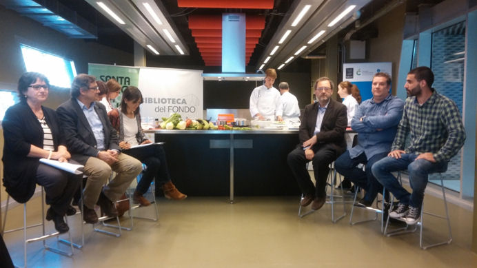 Figure 8. "Santa Coloma, Ciutat Universitària". Presentation of the Spring Program (28 June 2015). Photo: Mariona Chavarria